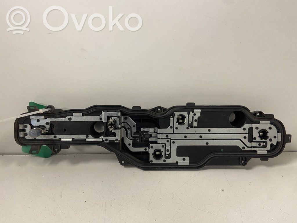 Citroen Jumper Takavalon polttimon suojan pidike 