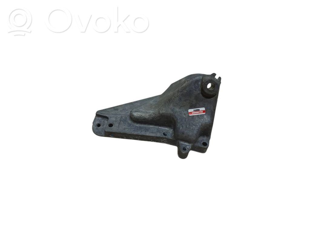 Wspornik / Mocowanie silnika   A2732230904