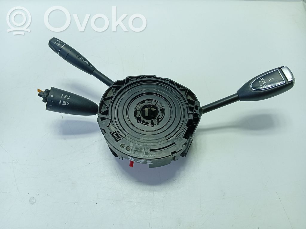 Mercedes-Benz E W212 Interruptor/palanca de limpiador de luz de giro 