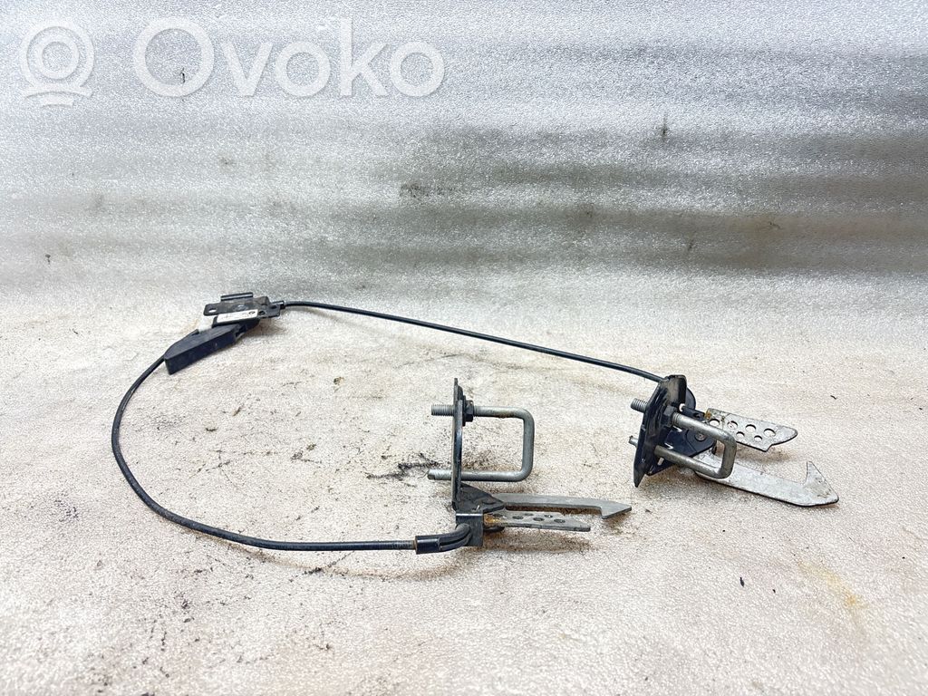 Engine bonnet/hood lock/catch   7183763,D090212,13989610