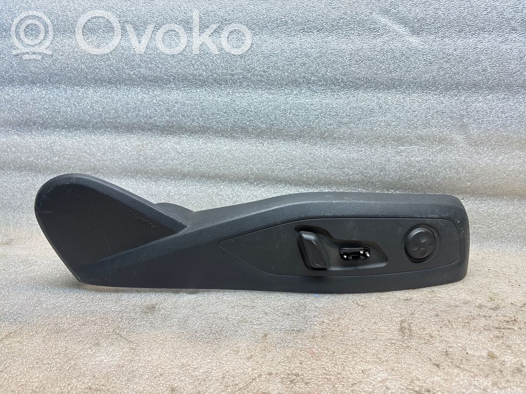 Audi A5 Seat trim 