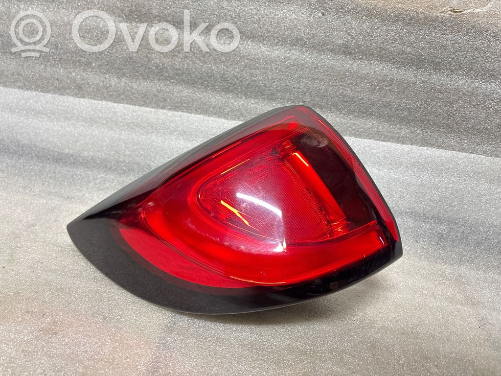 Rear/tail lights   P68229027AF,F00HTB408520