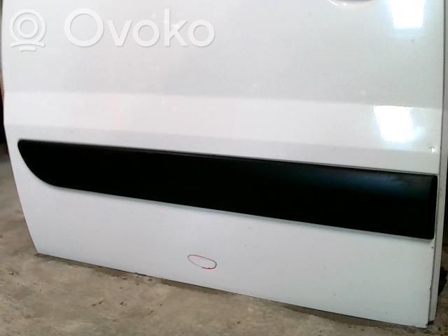 Side sliding door   9008P4