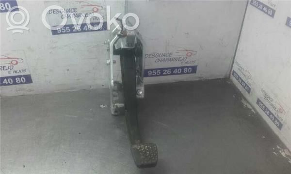 Opel Astra H Pedale della frizione