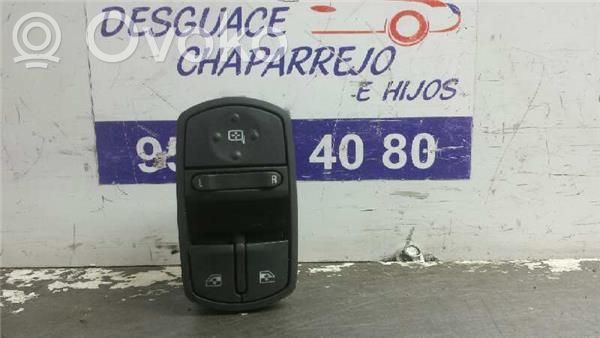 Interruptor del elevalunas eléctrico   13258521AA