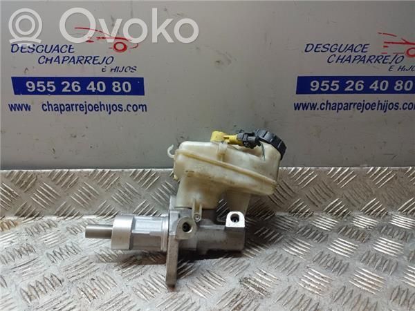 Opel Astra J Brake booster 