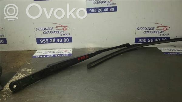 Opel Astra J Wischerarm vorne 