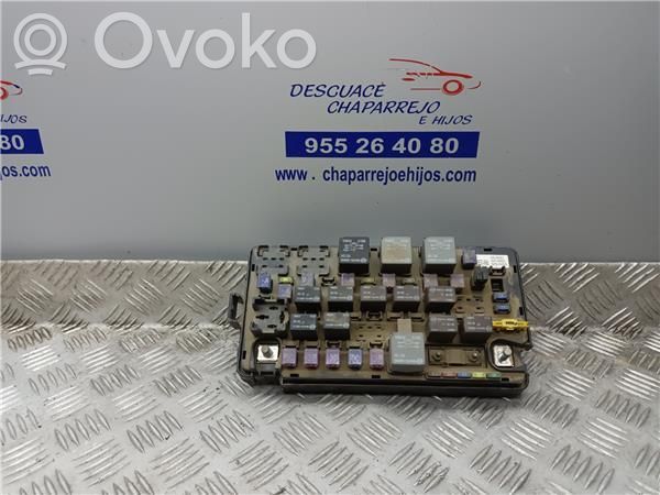 SsangYong Actyon Ramka / Moduł bezpieczników 