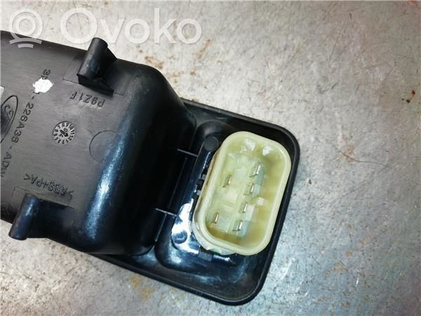 Interruptor del elevalunas eléctrico   3M5T226A36AD