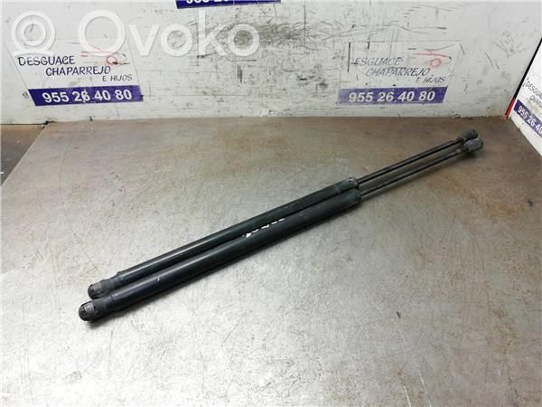 KIA Sportage Tailgate/trunk/boot lid buffer 