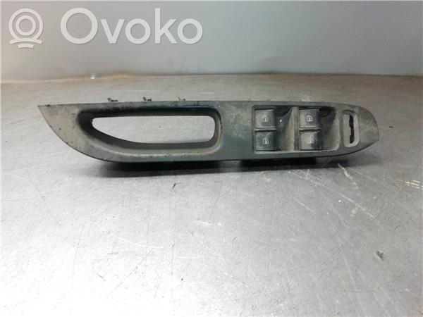 Seat Ibiza I (021A) Schalter el. Fensterheber 