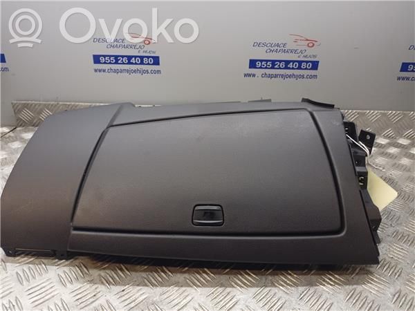 BMW 1 E81 E87 Glove box 