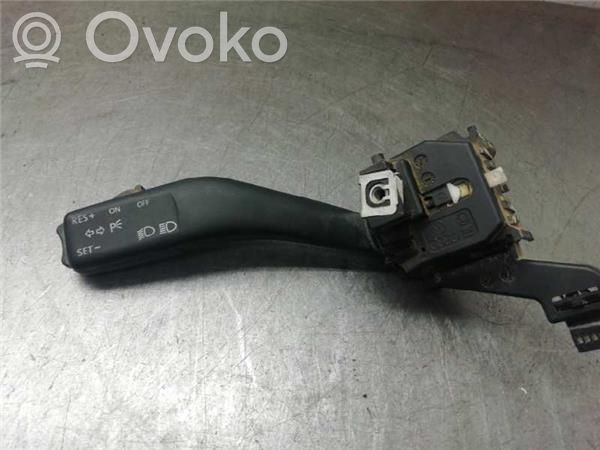 Interruptor de control multifunción   1KO953513A