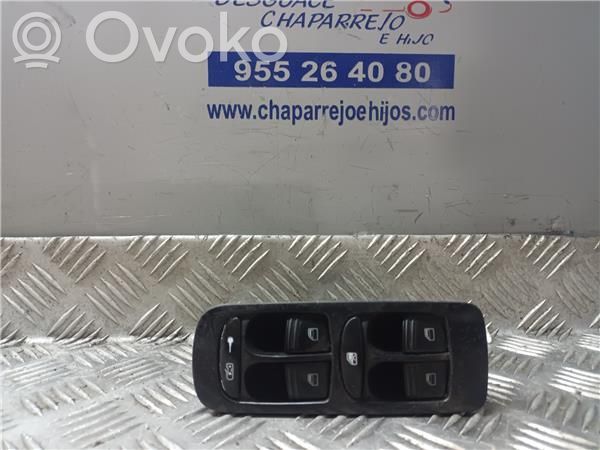 Comutator comandă geamuri electrice   7L5959857A