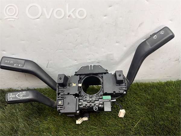 Volkswagen PASSAT B6 Comutator/buton multifuncțional
