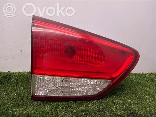 KIA Carens III Bec lampă spate