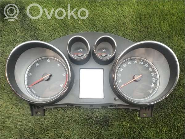 Opel Insignia A Compteur de vitesse tableau de bord