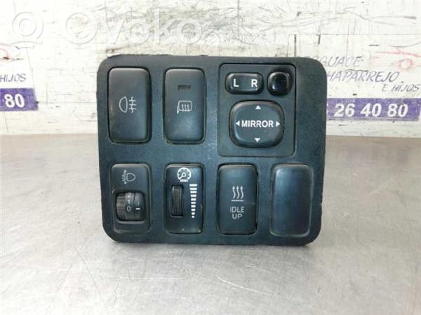Toyota Land Cruiser (FJ80) Interruptor del espejo lateral