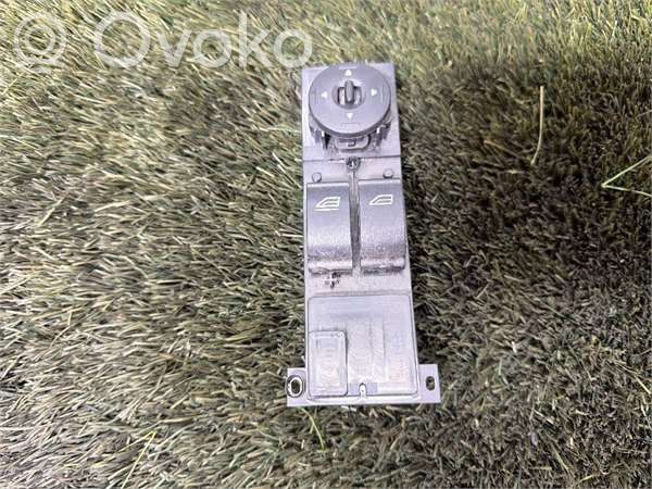Ford Focus Interruptor del elevalunas eléctrico