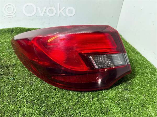 Opel Astra J Lampa tylna 