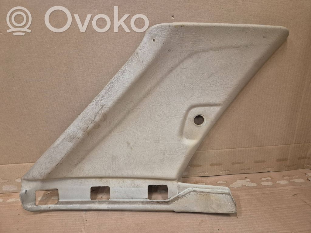 Volkswagen Golf II Osłona środkowa słupka / C 