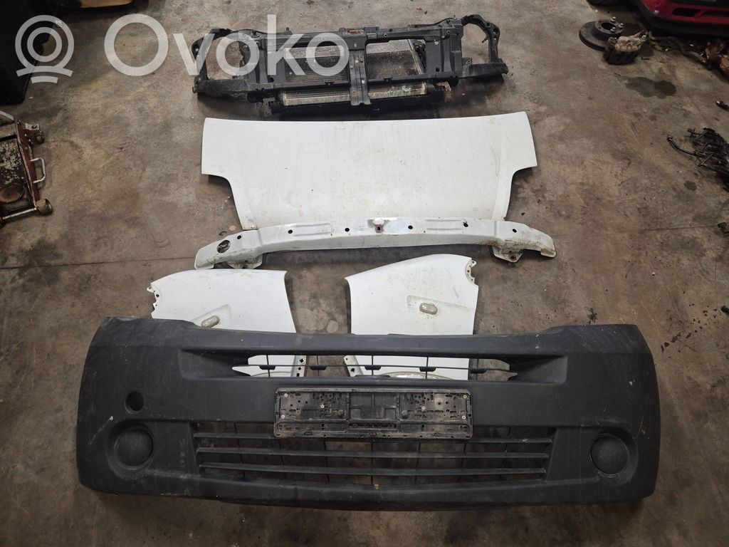 Frontpaket   8200189647E,8200394563,8200189647E,8200187228C,8200187234,8200253244B,8200620665