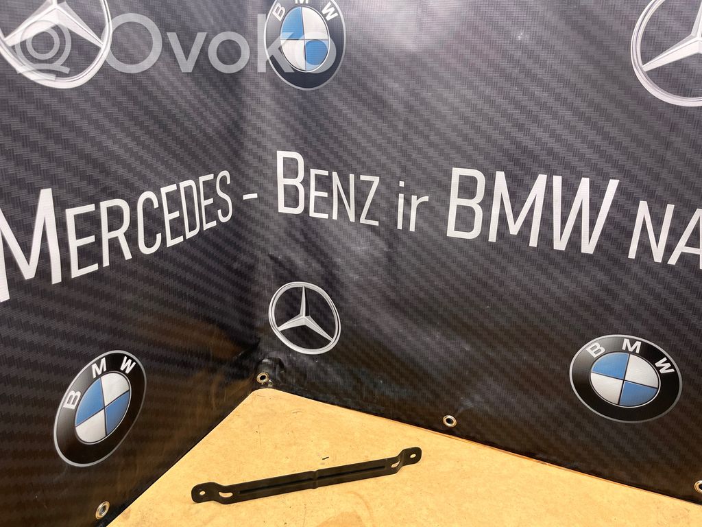 BMW 1 F20 F21 Mocowanie akumulatora 