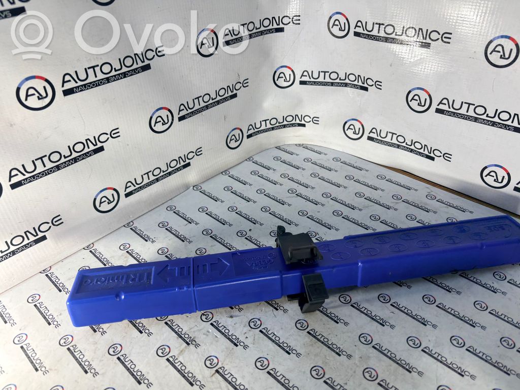 Avārijas zīme   6770487