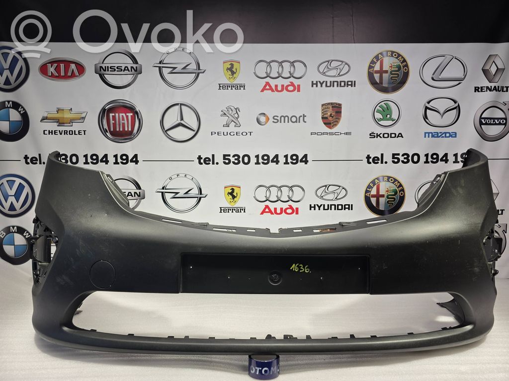 Opel Vivaro Parachoques delantero 