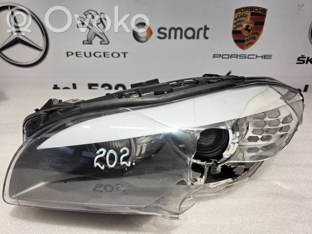BMW 5 F10 F11 Lampa przednia 
