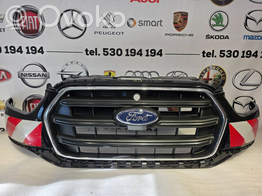 Ford Transit VII Priekšējais režģis 