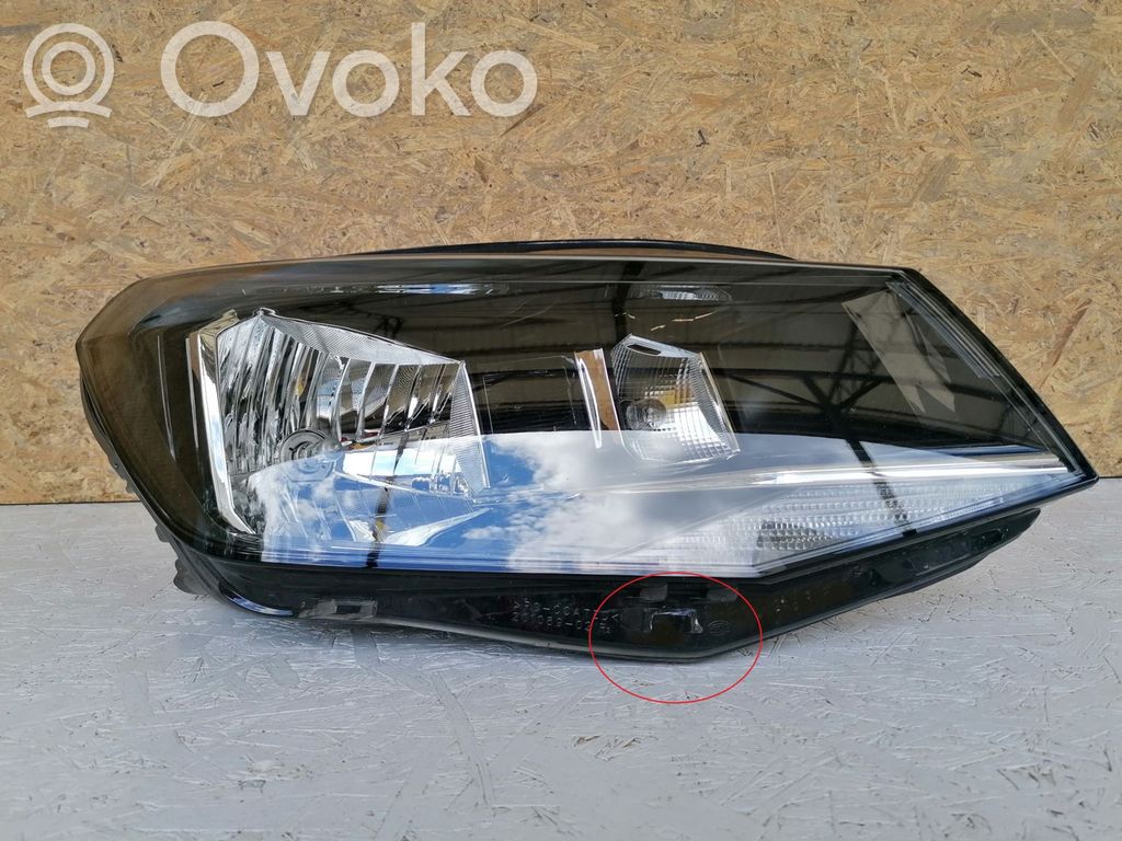 Volkswagen Caddy Scheinwerfer 
