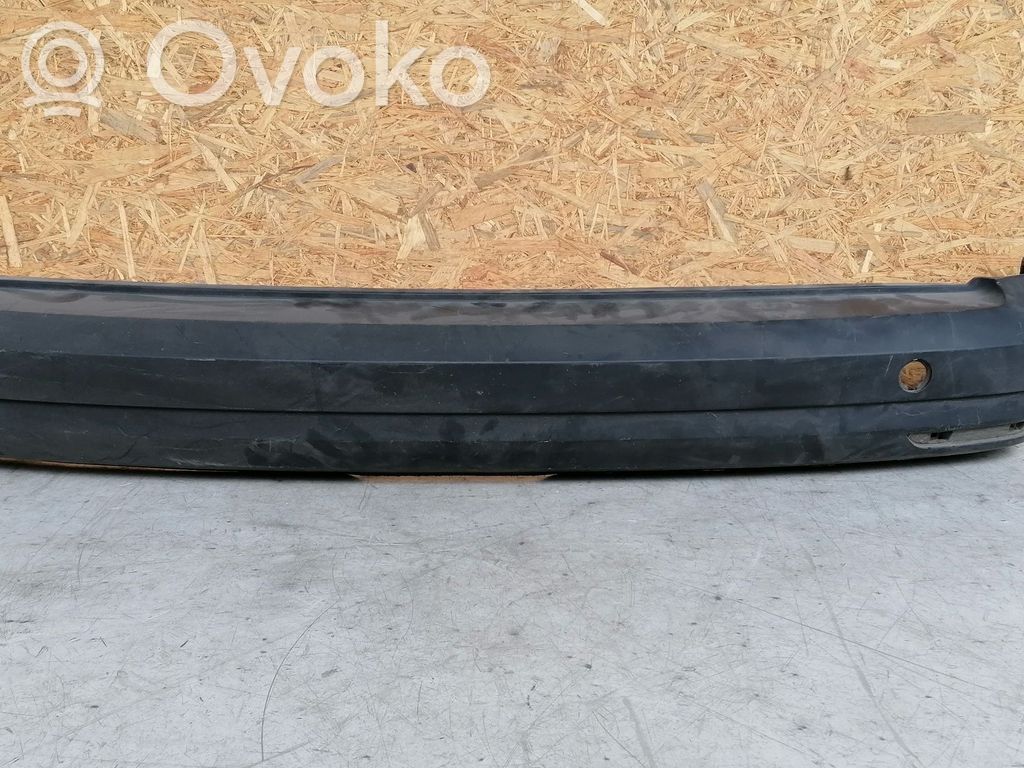 Volkswagen Caddy Moldura inferior del parachoques trasero 
