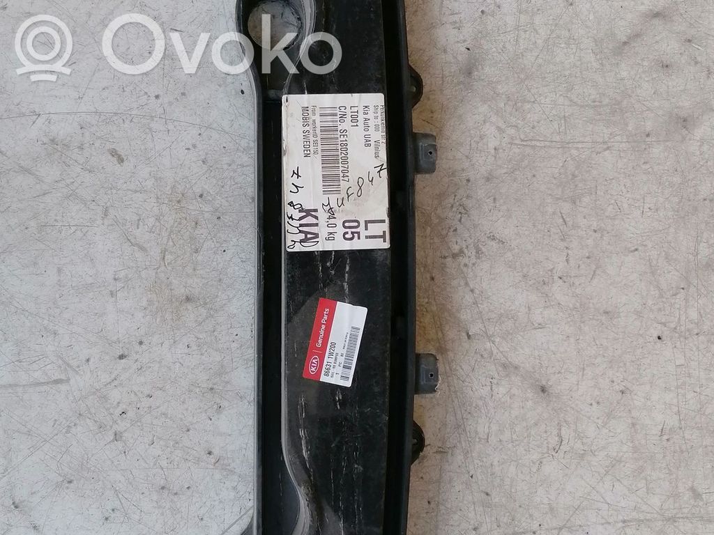 KIA Rio Travesaño del parachoques trasero 