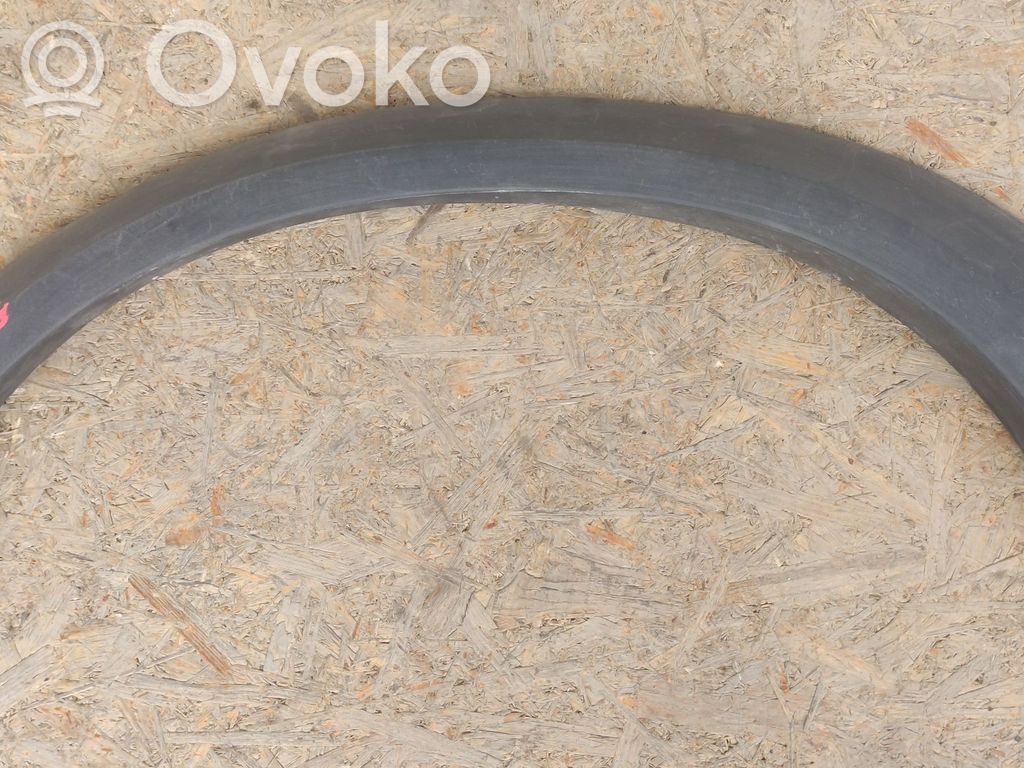 Volvo XC70 Nadkole przednie 