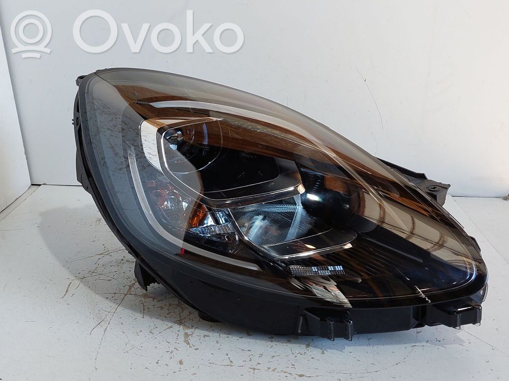 Ford Kuga III Headlight/headlamp 