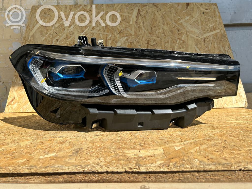 Lampa przednia   9852956,3362921