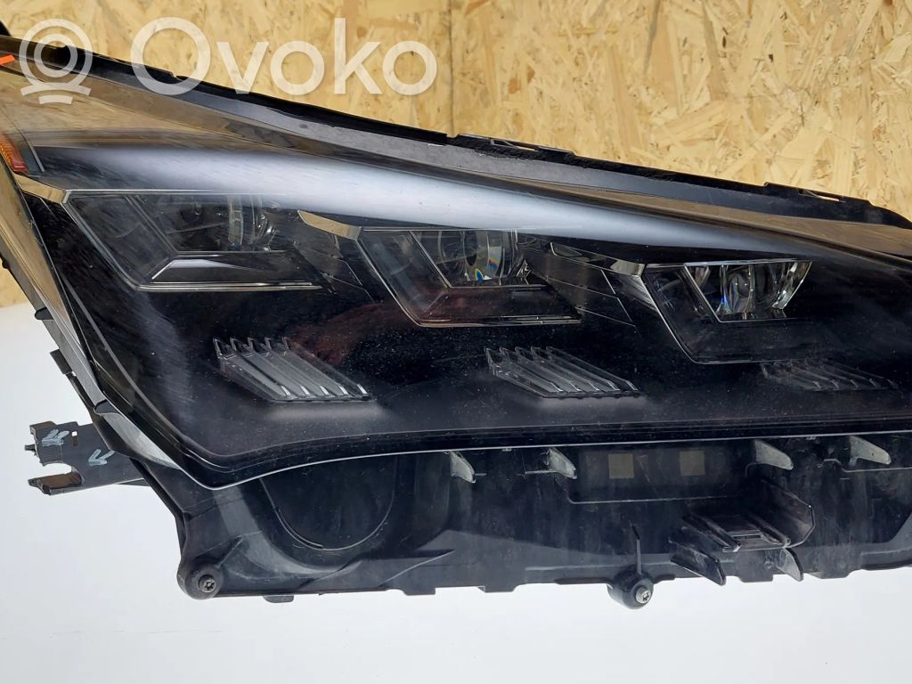 Lexus NX Priekinis žibintas 