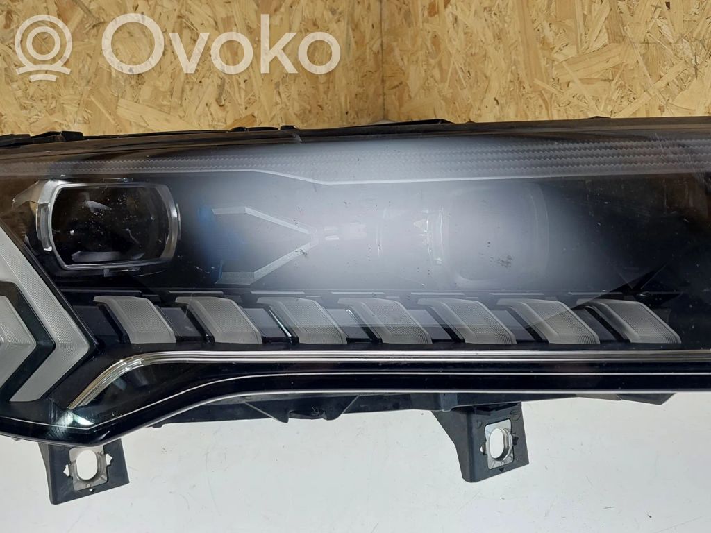 Audi Q7 4M Scheinwerfer 