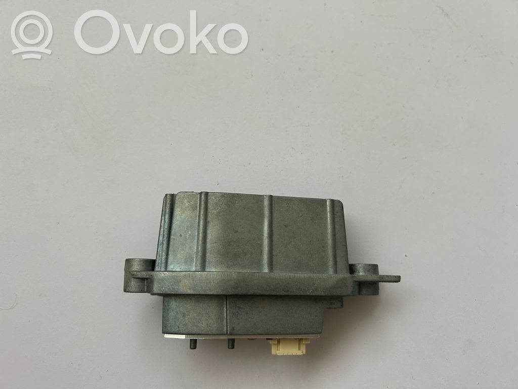 Moduł poziomowanie świateł Xenon   166221,3773217