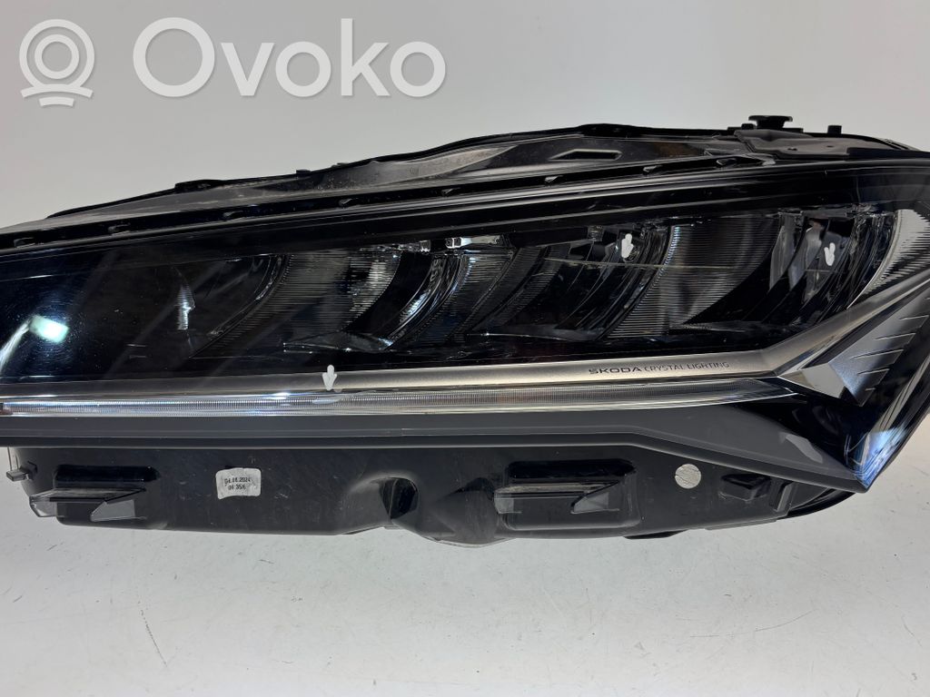 Skoda Superb B9 Scheinwerfer 