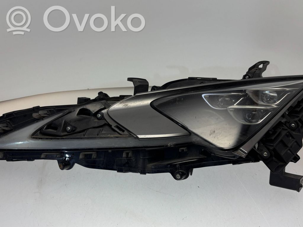 Etu-/Ajovalo   K7058K2
