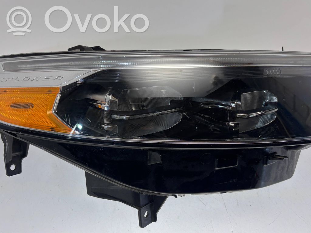 Ford Explorer VI Передняя фара 