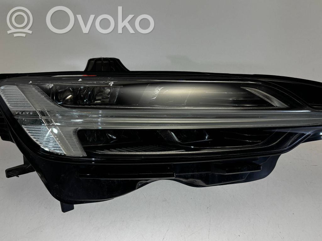 Volvo V60 Phare frontale 