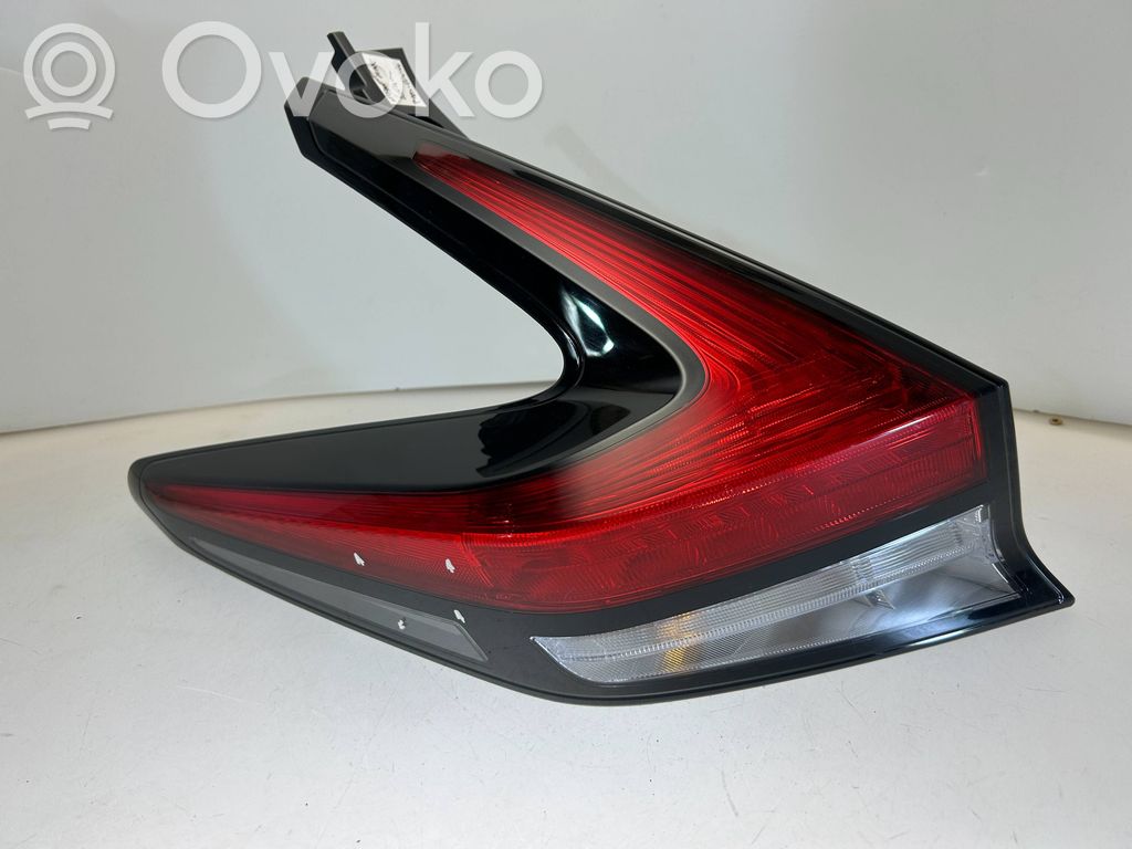 Nissan Leaf II (ZE1) Lampă spate în caroserie 