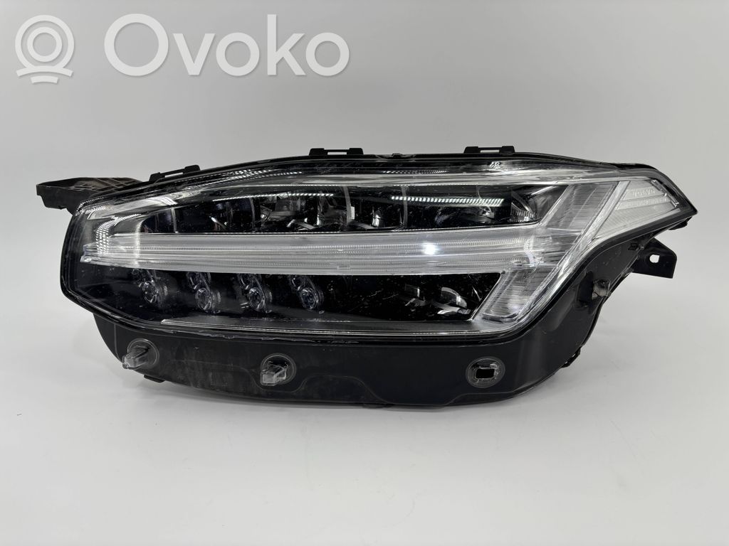 Volvo XC90 Scheinwerfer 