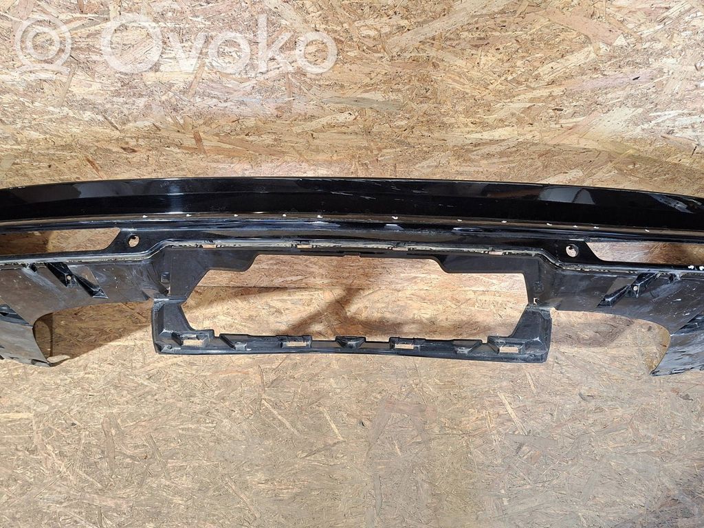 Listwa dolna zderzaka tylnego   M8E217D980A,C00076