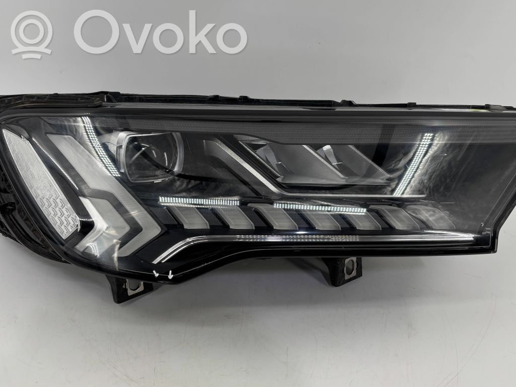 Audi Q7 4M Scheinwerfer 