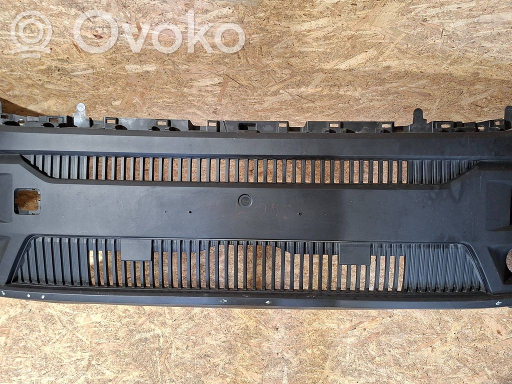Renault Master IV Front bumper 