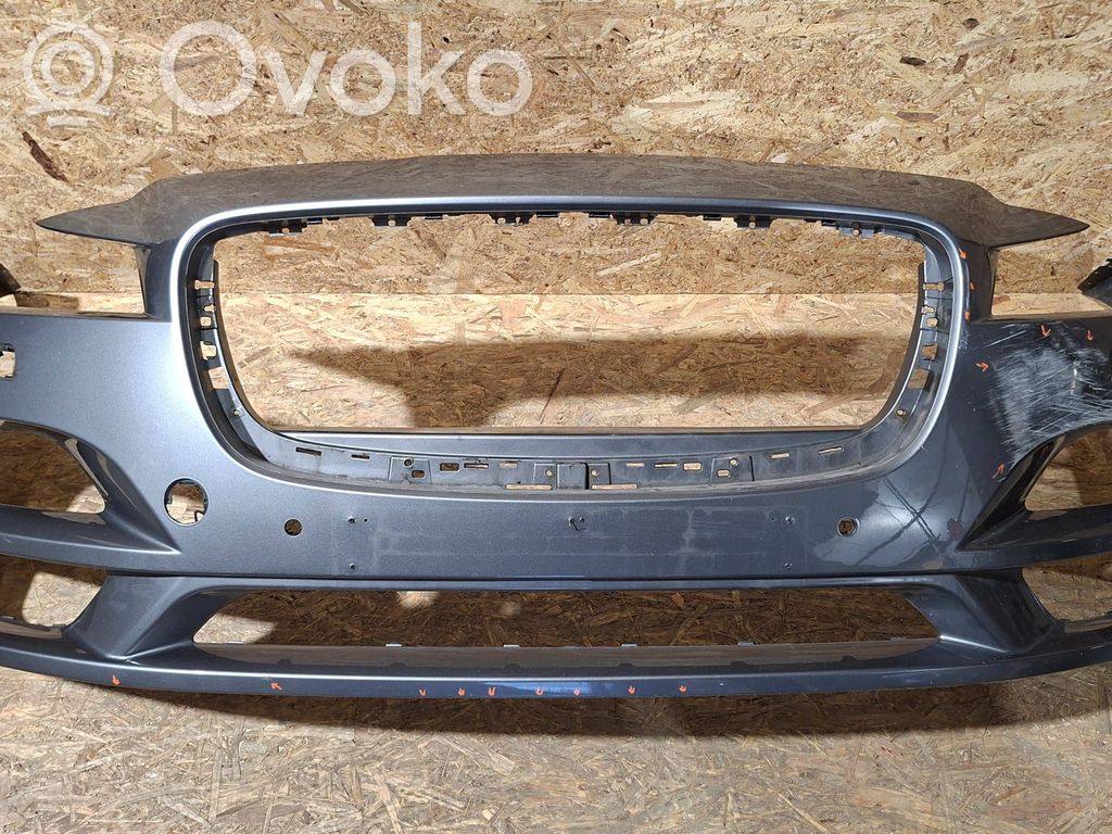 Jaguar F-Pace Priekinis bamperis 